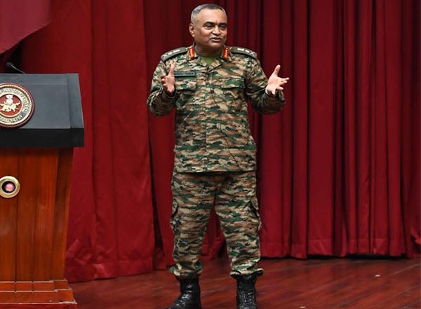 India News | Tamil Nadu: Army Chief General Manoj Pande Stresses on Combating Disruptive Technologies Amid Changing Warfare Trends