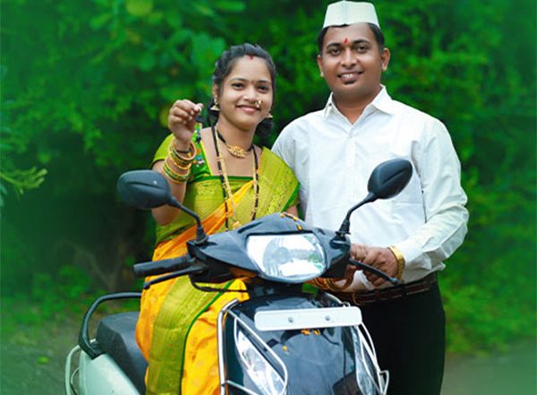 Business News | Choose from Multiple Two-wheeler Loan Options on Bajaj Markets