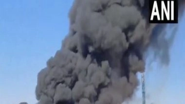 India News | Punjab: Fire Breaks out at Chemical Factory in Dera Bassi