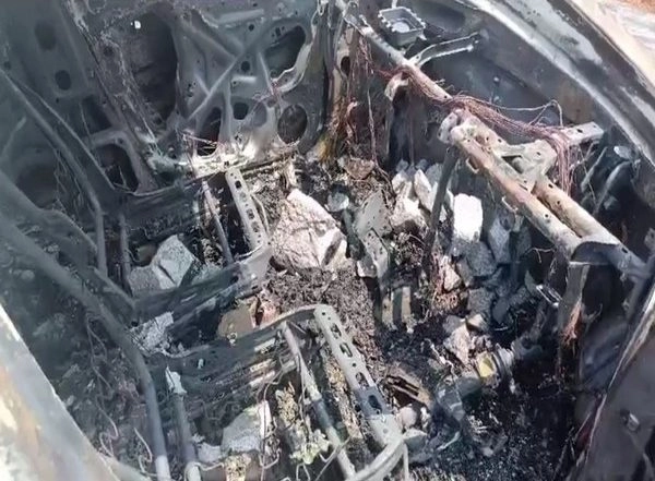 India News | Andhra Pradesh: Car Set on Fire in Chittoor After Collision