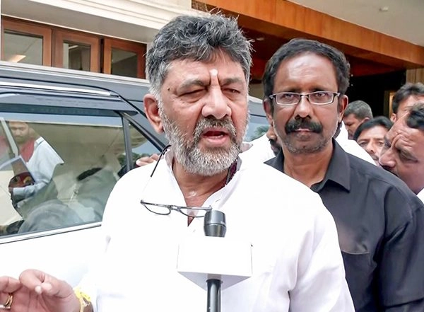 India News | Kumaraswamy's Only Job is to Criticize, Says Karnataka DyCM DK Shivakumar