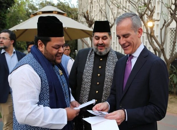 World News | US Ambassador Eric Garcetti Extends Greetings on Eid