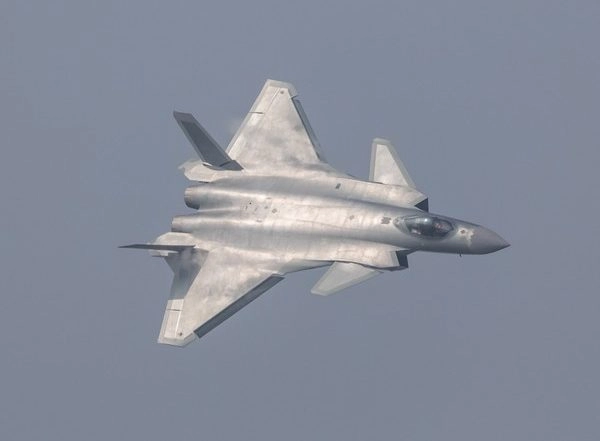 World News | Taiwan Detects 14 Chinese Military Aircraft, Six Naval Vessels Around Nation