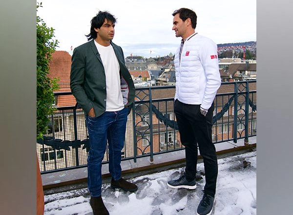 Sports News | Neeraj Chopra Spills Beans on Roger Federer's Love for Indian Food, Career Longevity Advice