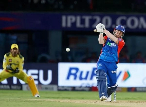 Sports News | IPL 2024:  David Warner Bonds with Daughter over Football, Cricket Ahead of LSG Clash