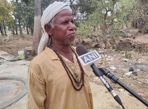 India News | Despite Success of Film Made on Mountain Man Dashrath Manjhi, His Family Members Continue to Live in Poverty