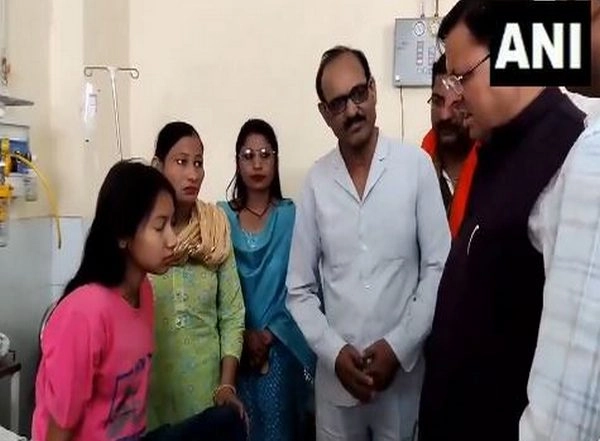 India News | Uttarakhand: CM Dhami Meets with People Injured in Khatima Road Accident