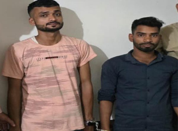 India News | Bhuj Police Arrest Two Accused in Salman Khan's House Firing Incident, Hand Them over to Mumbai Crime Branch