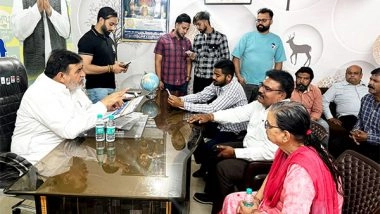 India News | Lok Sabha Polls: AAP Fields Ashok Parashar Pappi Against BJP's Ravneet Singh Bittu in Ludhiana