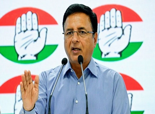 India News | EC Bans Congress' Randeep Surjewala from Campaigning for 48 Hours over Remarks on Hema Malini