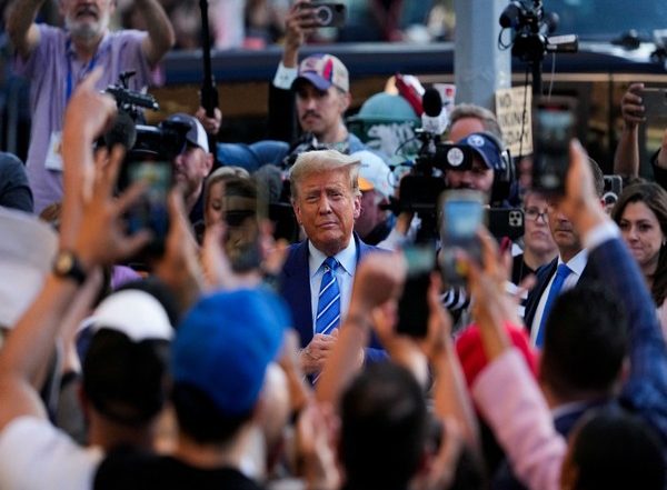 World News | Day-2 of Trump's New York Hush-money Trial Sees Seven Jurors Selected