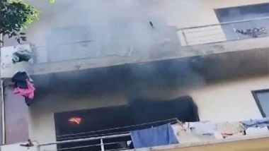 India News | Fire Breaks out in Delhi Building, Some Students Jump off in Panic