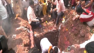 India News | Karnataka: Last Rites of Congress Corporator's Daughter Performed in Hubbali