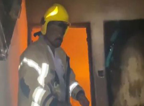 India News | Maharashtra: Fire Breaks out in Residential Building in Navi Mumbai