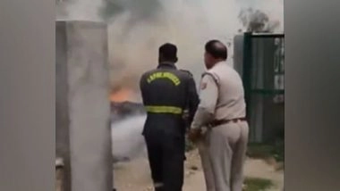 India News | UP: Fire Breaks out at a Park in Noida Sector 50