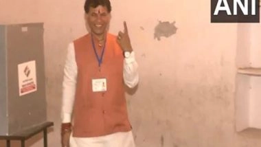 India News | Lok Sabha 2024 Polls: BJP Candidate from Barmer-Jaisalmer Constituency Kailash Choudhary Casts His Vote