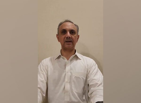 World News | 'Will Remain Loyal to Pakistan Tehreek-e-Insaf, Imran Khan Come What May': Omar Ayub
