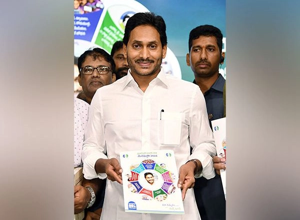 India News | CM Jagan Dares Chandrababu Naidu to Stop Single Scheme Implemented by YSRCP