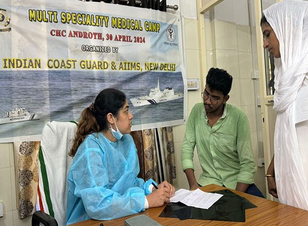 India News | Indian Coast Guard Helps Arrange a Super-specialist Medical Camp in Lakshadweep