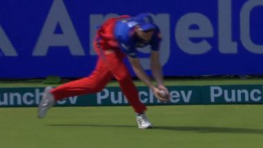 Cameron Green Takes Sensational Running Catch To Dismiss Shubman Gill During GT vs RCB IPL 2024 Match (Watch Video)