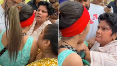 Vada Pav Girl Fight: Viral Video Shows Chandrika Gera Dixit and Her Mother Getting Into Heated Argument With People on Delhi Road, Netizens Say 'Bigg Boss Mein Seat Fix'