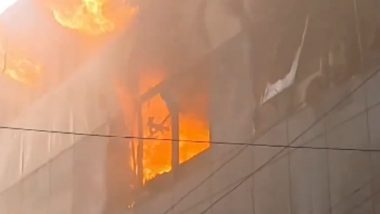 Indore Fire: Massive Blaze Erupts at a Restaurant in Madhya Pradesh (Watch Video)
