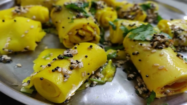 Gujarat Day 2024 Special Dishes: From Khandvi to Dhokla, 5 Delicious Food Items To Celebrate Gujarat Foundation Day
