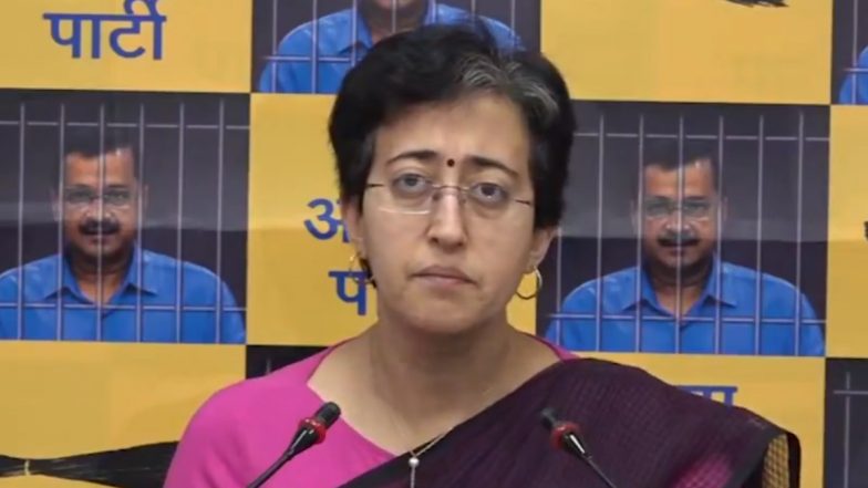 President's Rule To Be Imposed in Delhi by BJP-Led Central Govt, Claims AAP Minister Atishi; Says IAS Officers' Postings Halted (Watch Video)