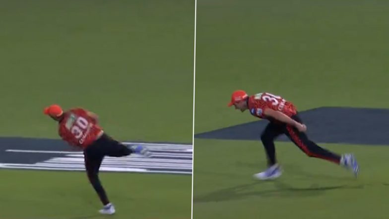 Pat Cummins Catch Video: Watch Sunrisers Hyderabad Captain Grab Stunner to Dismiss Sam Curran During PBKS vs SRH IPL 2024