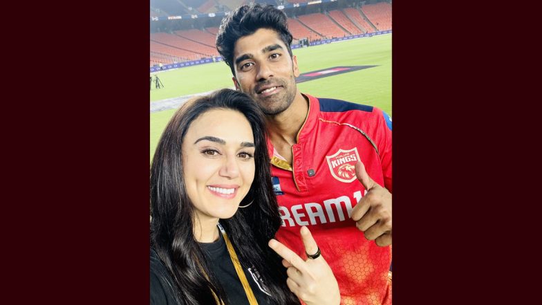 Preity Zinta Heaps Praise on Punjab Kings ‘Accidental Player’ Shashank Singh for Taking All ‘Comments, Jokes and Brick Bats’ Sportingly After Confusion at IPL 2024 Auction