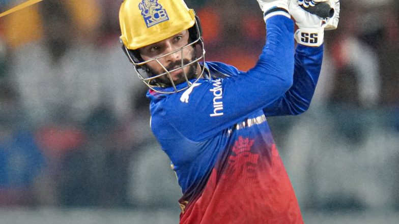 Rajat Patidar Hits Mayank Markande for Four Consecutive Sixes In One Over During SRH vs RCB IPL 2024 Match (Watch Video)