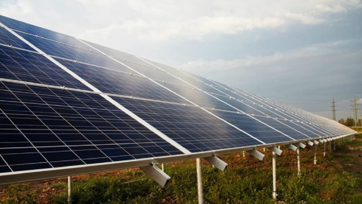 CleanMax, Apple Join Hands To Boost Renewable Energy