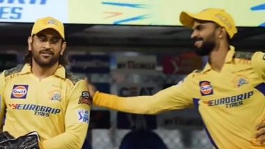 MS Dhoni Asks for a Pat on His Back From Ruturaj Gaikwad Before Entering Field During MI vs CSK IPL 2024 Clash (Watch Video)