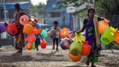 Jalna Water Crisis: Maharashtra's Marathwada Region Faces Acute Shortage Due To Extreme Heat Waves, Prompting Women and Children of Village To Go on Daily Water Hunt