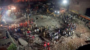 Uttar Pradesh Building Collapse: Two Killed, 17 Injured After Roof of Under-Construction Building Collapses in Muzaffarnagar (Watch Video)