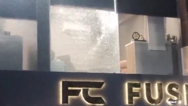 Delhi Firing: Three Injured in Gun Firing by Four Assailants at Fusion Cars Showroom in Tilak Nagar Area (Watch Video)