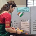 Maharashtra Lok Sabha Elections 2024: NCP Leader Rupali Chakankar Booked for Model Code of Conduct Violation After Performing Aarti in Front of EVM in Baramati (See Pic)