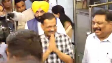 Arvind Kejriwal Offers Prayers at Hanuman Temple in Delhi After His Release From Tihar Jail (Watch Video)