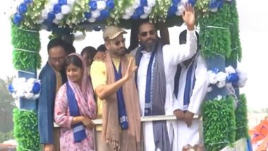 Baharampur Lok Sabha Election 2024: TMC Candidate Yusuf Pathan Holds Road Show in West Bengal (Watch Video)