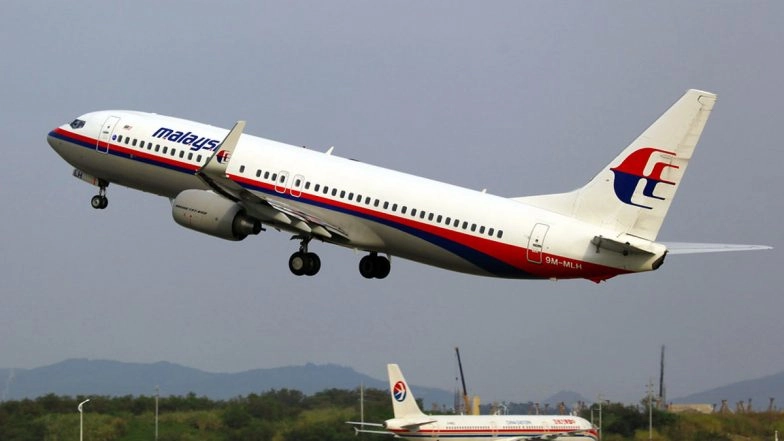 German Passenger Dies After Collapsing on Cathay Pacific Flight Before Departure  