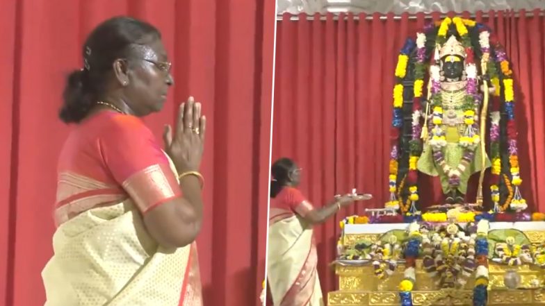 President Droupadi Murmu Offers Prayers to Ram Lalla, Performs Aarti at Ram Janmabhoomi Temple in Ayodhya (See Pics and Videos)