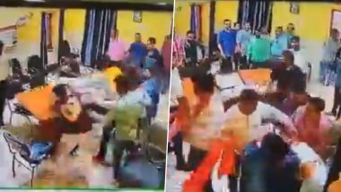Uttar Pradesh: One Injured After Violent Altercation Erupts in Principal’s Office of Degree College in Bulandshahr; Video Goes Viral
