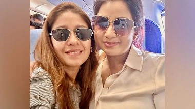 Entertainment News | Shreya Ghoshal, Sunidhi Chauhan 'breaks the Internet' with Latest Selfie; Fans in Awe