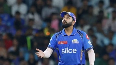 Sports News | Skipper Rohit Sharma Interacts with Rinku Singh After KKR Star Got Snubbed from India's T20 WC Squad
