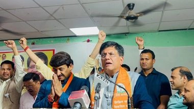 India News | Delhi: 'Vaishya' Community Comes in Support of Manoj Tiwari for LS Polls