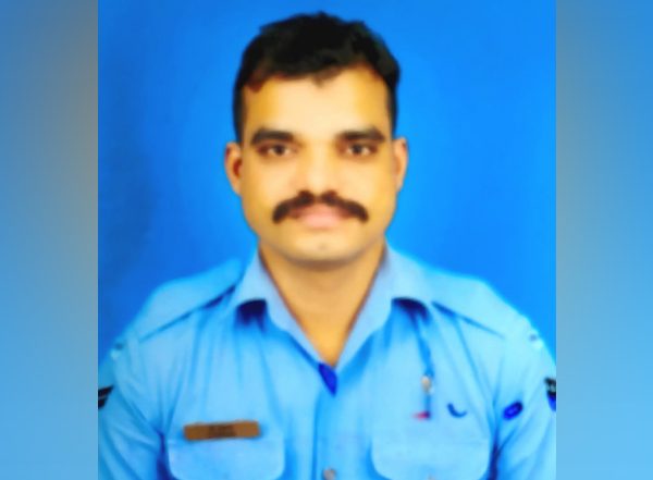 IAF Convoy Attacked in Poonch: Corporal Vicky Pahade Killed in Jammu and Kashmir Terror Attack Was To Return Home in Madhya Pradesh's Chhindwara Village for Son's Birthday