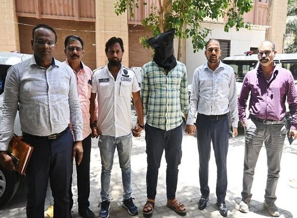 India News | Accused Rafiq Chaudhary Conducted Recce of Salman Khan's Apartment Building: Mumbai Crime Branch