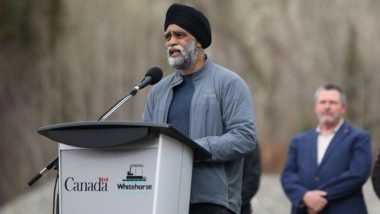 World News | Canada's Ex-Defence Minister Rubbishes Report Claiming Trudeau Forced to Accept Meeting About Sikh Activists to Land in Punjab During 2018 Trip