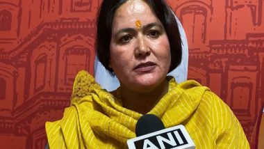 India News | Indore BJP Councillor Tear off NOTA Posters from Auto-rickshaws Pasted by Congress Leaders