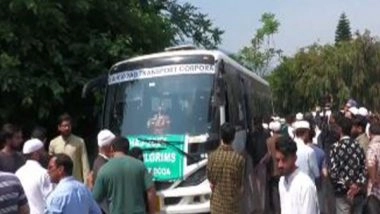India News | J-K: DC Doda Flags off 45 Haj Pilgrims to Srinagar